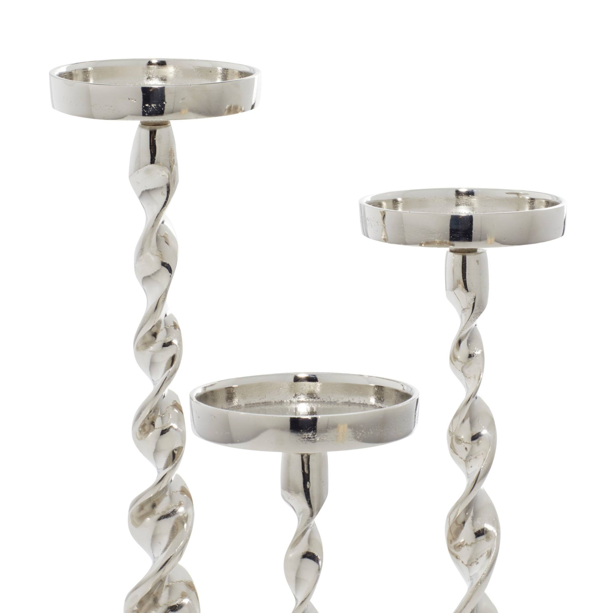 Silver Aluminum Candle Holder Set